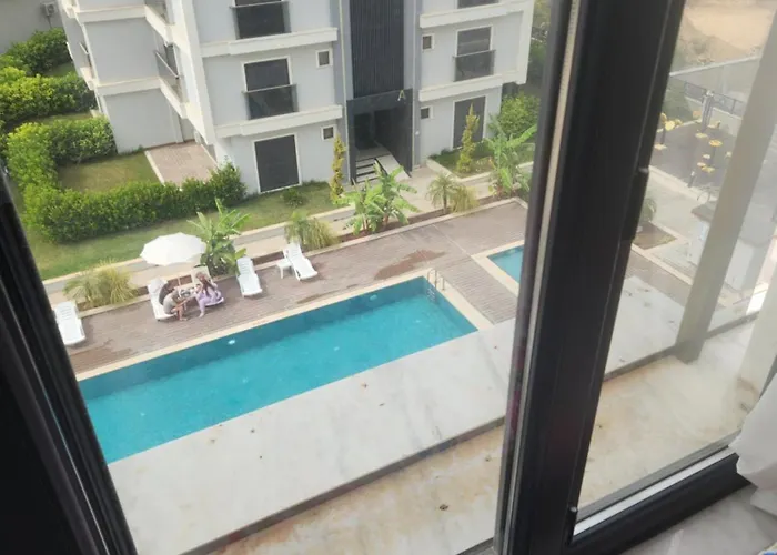Wind Luxury 2 *