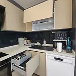 Wind Luxury 2 *